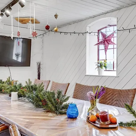 1 Bedroom Lovely In V Έσμπιεργκ